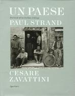 UN Paese Portrait of an Italian Village cover