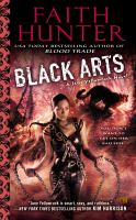 Black Arts : A Jane Yellowrock Novel cover